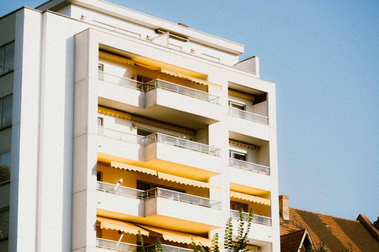 A Parkinson's Story About Life After Multiple Falls - Featured image