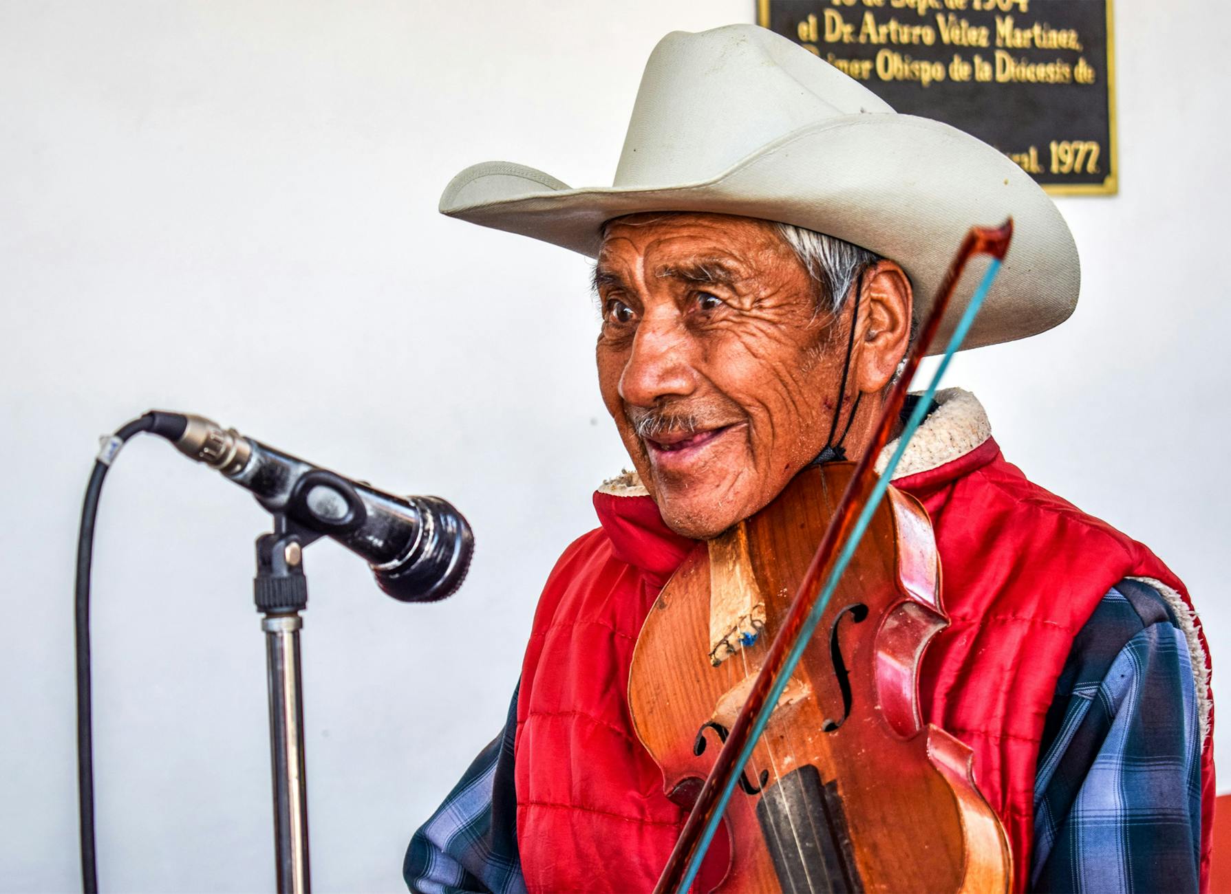 Addressing Dementia-Specific Sitting Behaviors