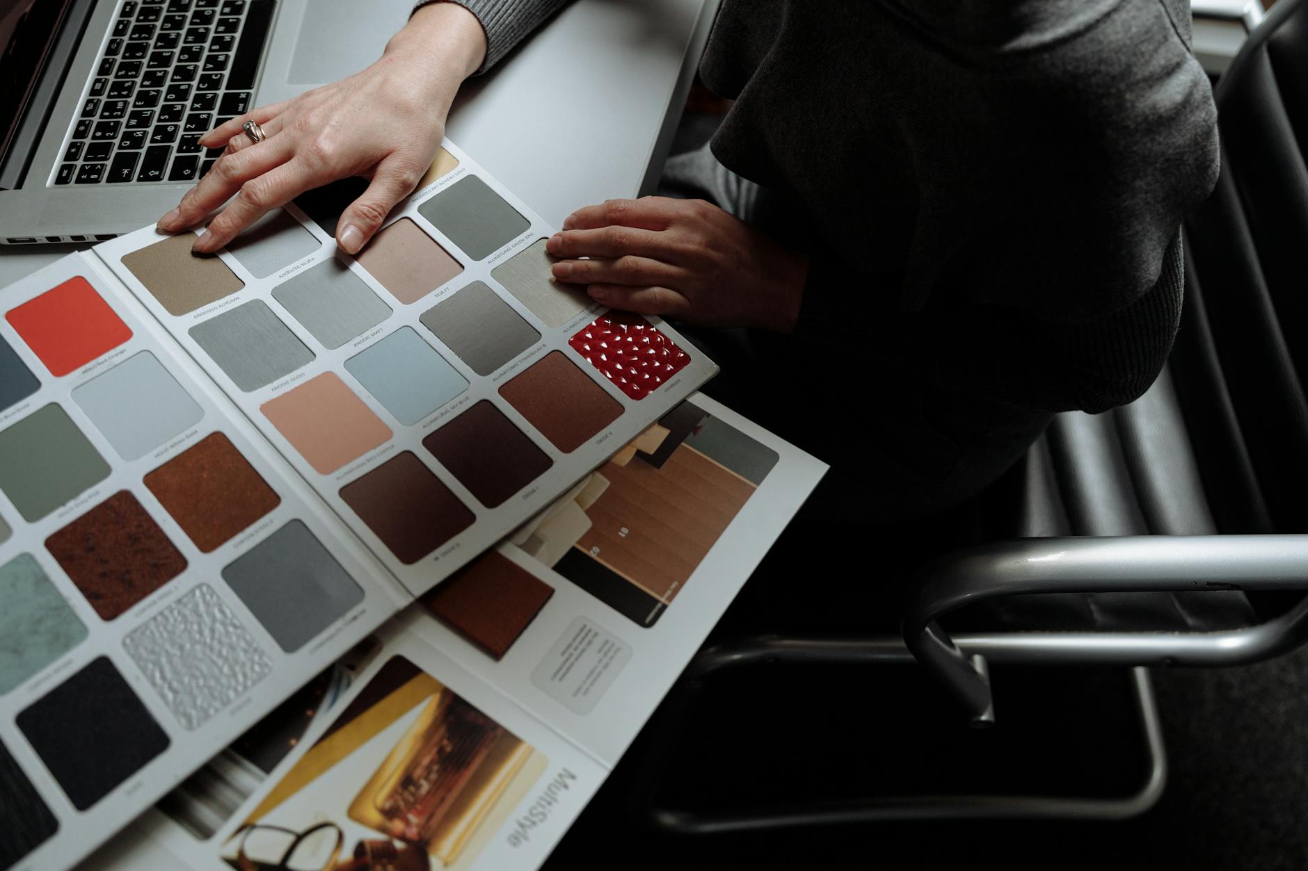 How Color and Pattern Choices Affect Visual Overstimulation