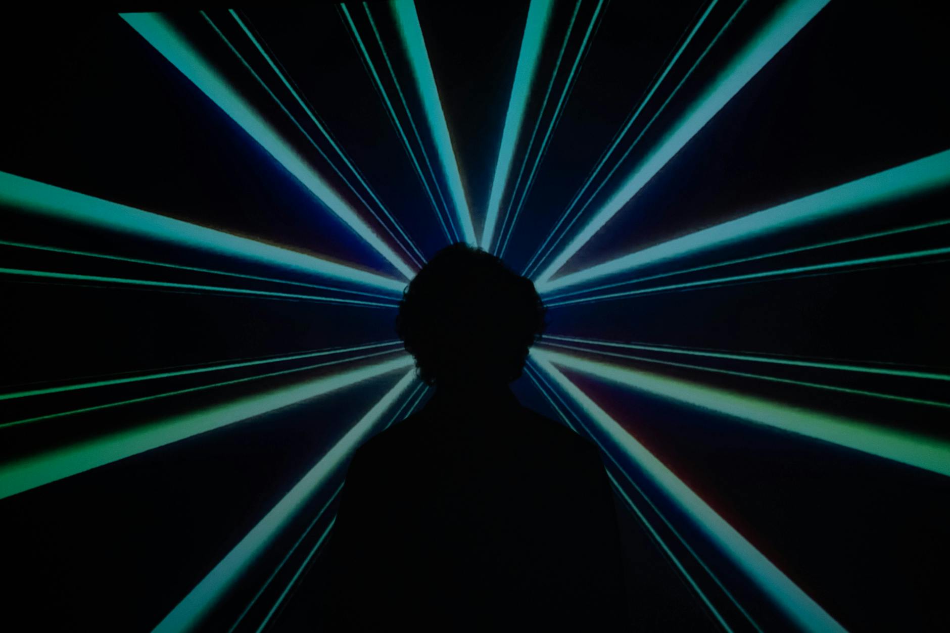 How Do Hallucinations Progress Through the Stages of Dementia?