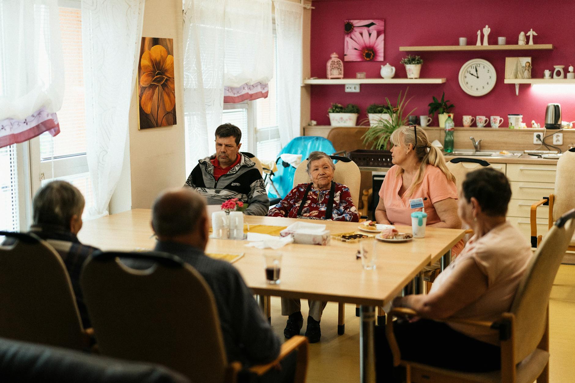How Do Support Groups Address Caregiver Isolation?