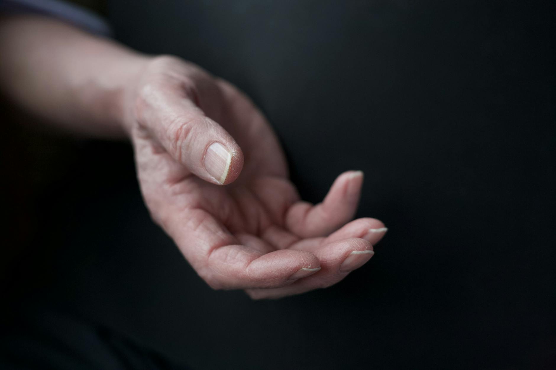 How Does the Aging Body Lose Its Ability to Regulate Temperature?