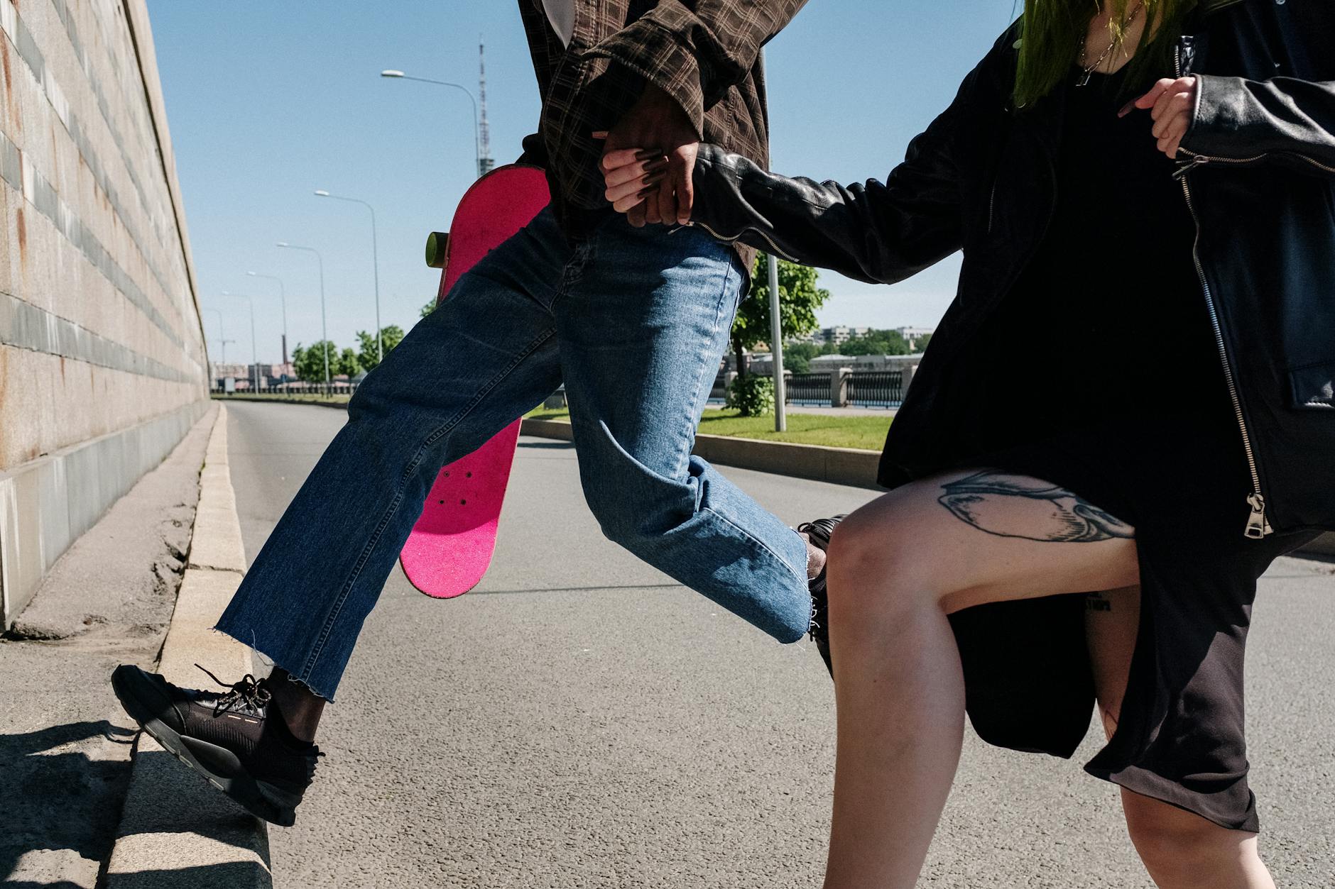 How Pain Expression Changes Across Alzheimer's Stages and What That Means for Cushion Selection