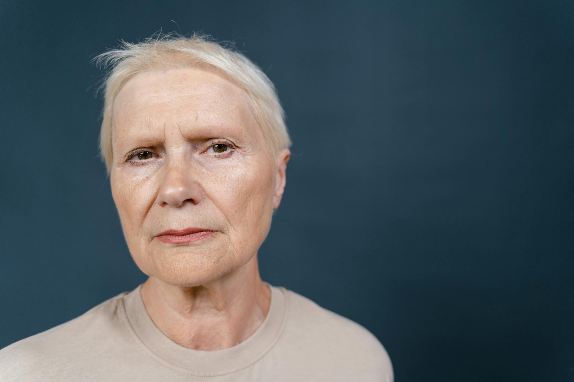 The Link Between Thyroid Dysfunction and Dementia Risk