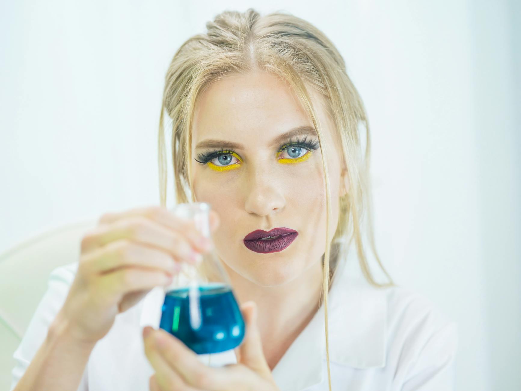 What Does the Research Say About SAGE Test Reliability for Early Dementia Screening?