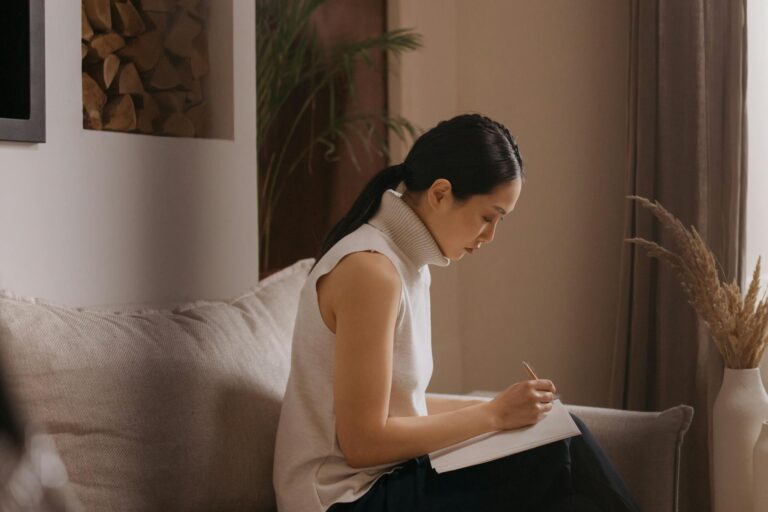 What's the Best Contoured Seat Cushion for Alzheimer's Support? - Featured image