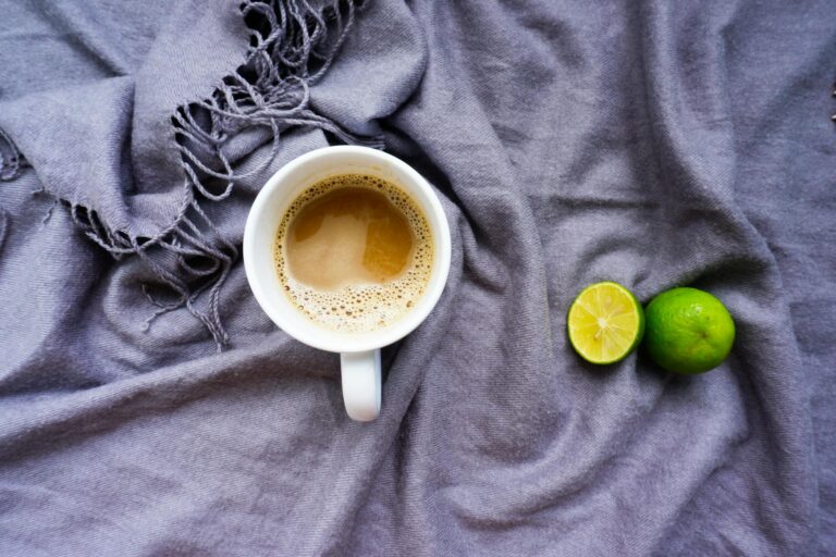 What's the Best Tactile Blanket for Alzheimer's Comfort? - Featured image