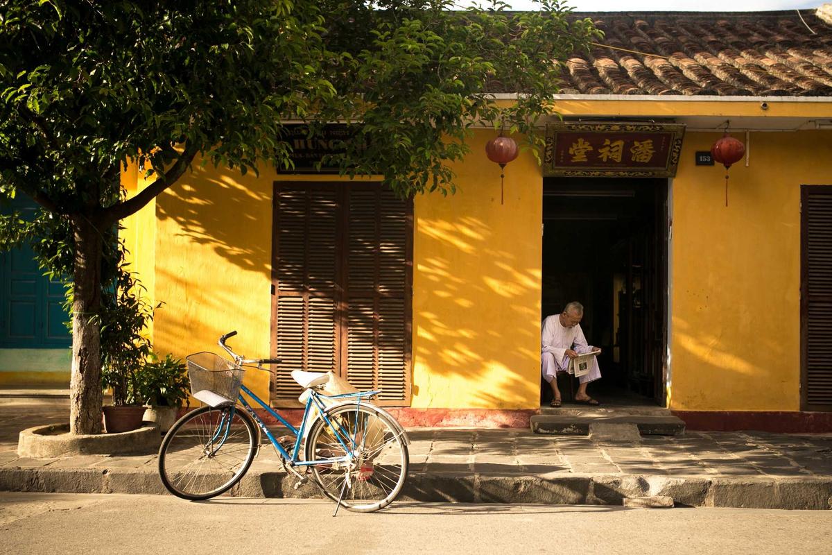 Why Do Alzheimer's Patients Need Specialized Seat Cushions?