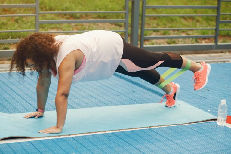 6 Exercises That May Help Improve Spine Support - Featured image