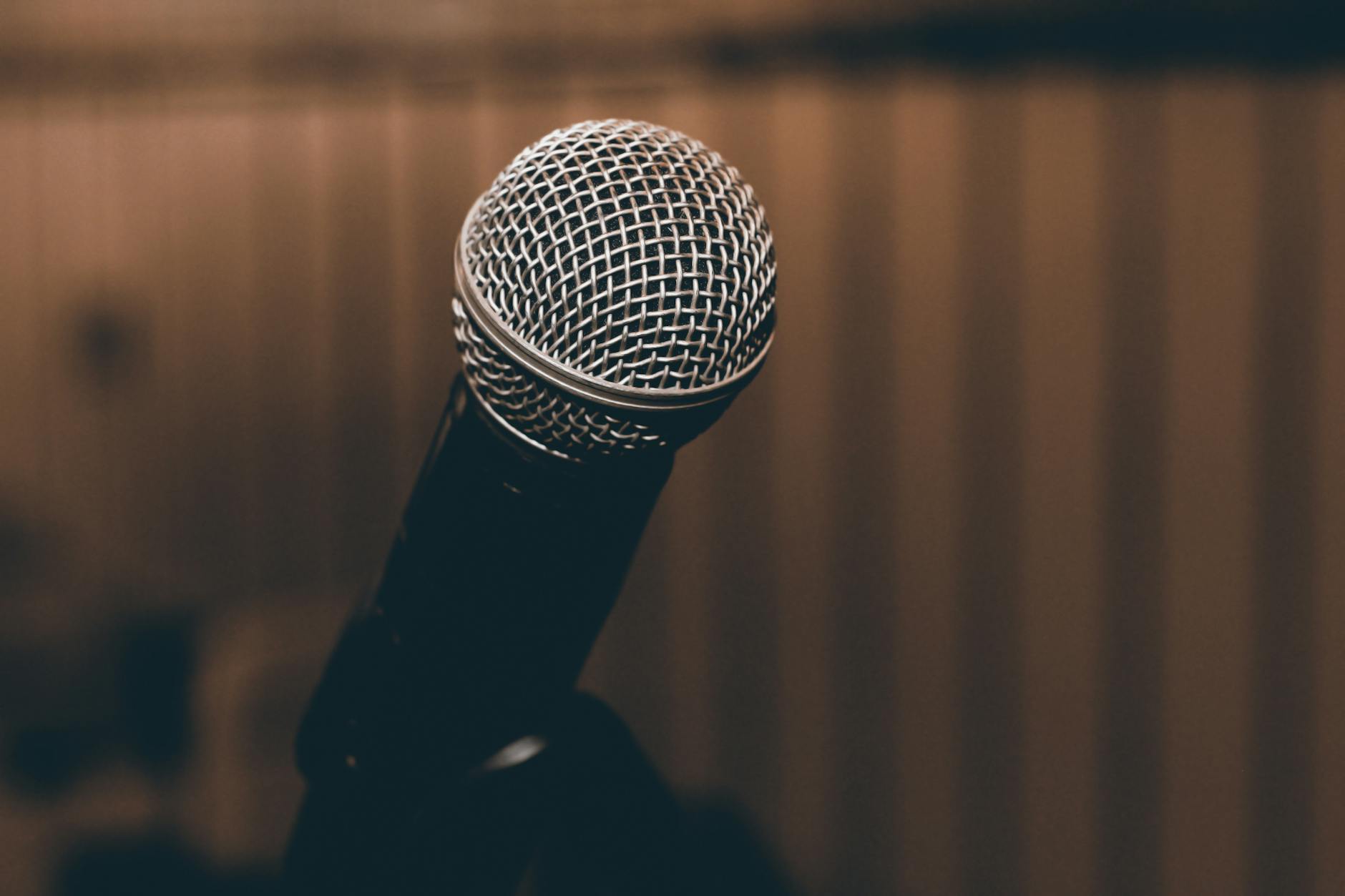 Can Speech Pattern Changes Predict Alzheimer's Years in Advance?