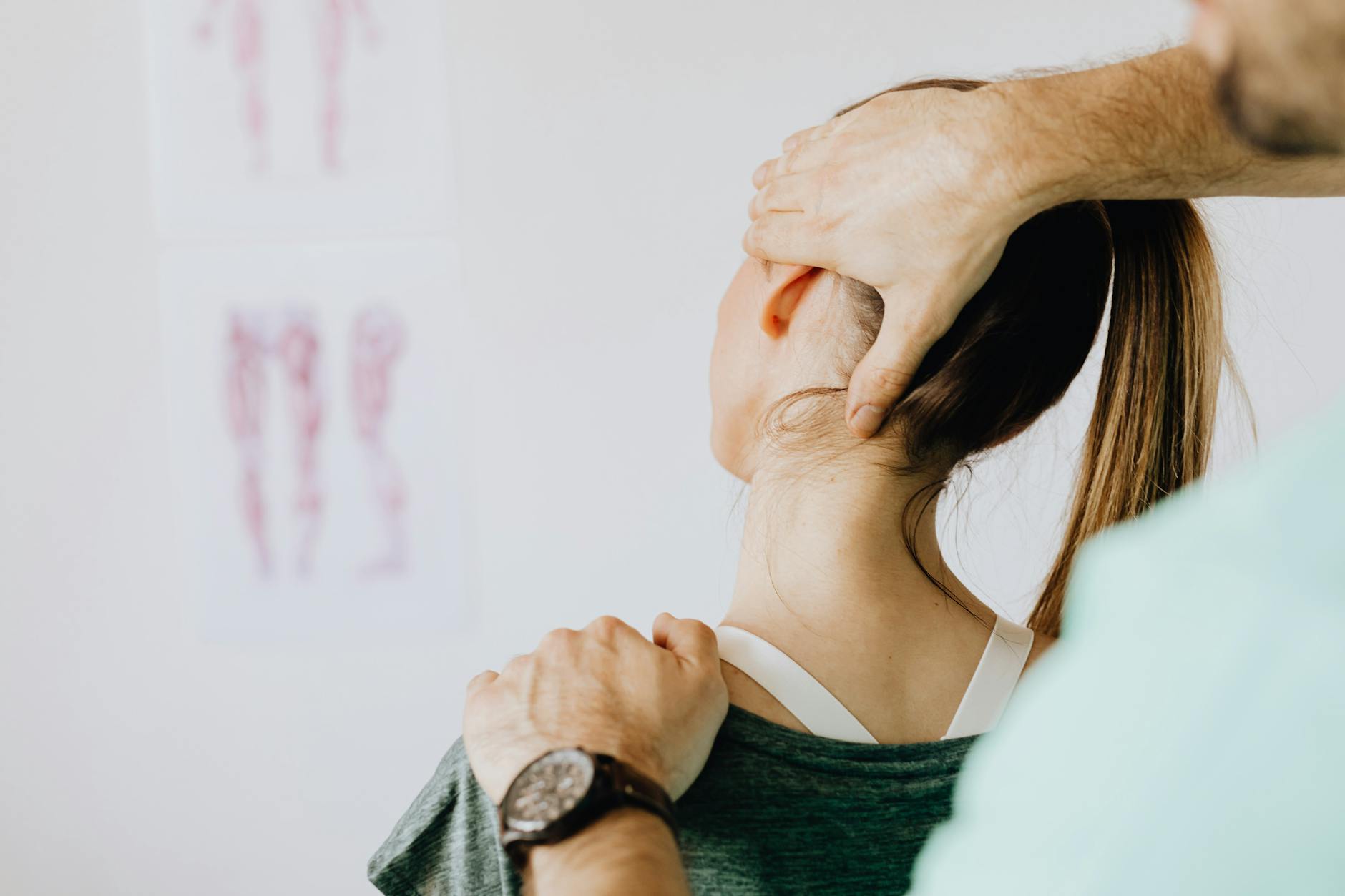 Connection Between Spinal Health, Posture, and Cognitive Function