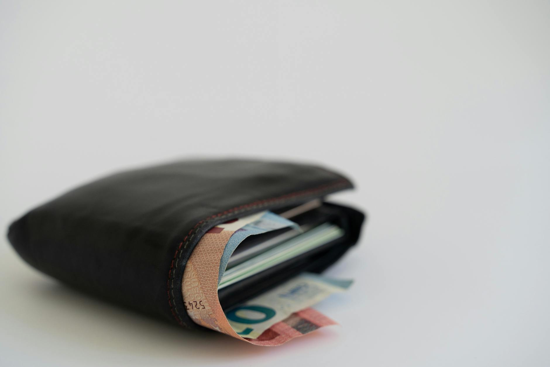 How Can a More Expensive Daily Rate Still Mean Lower Total First-Year Costs?