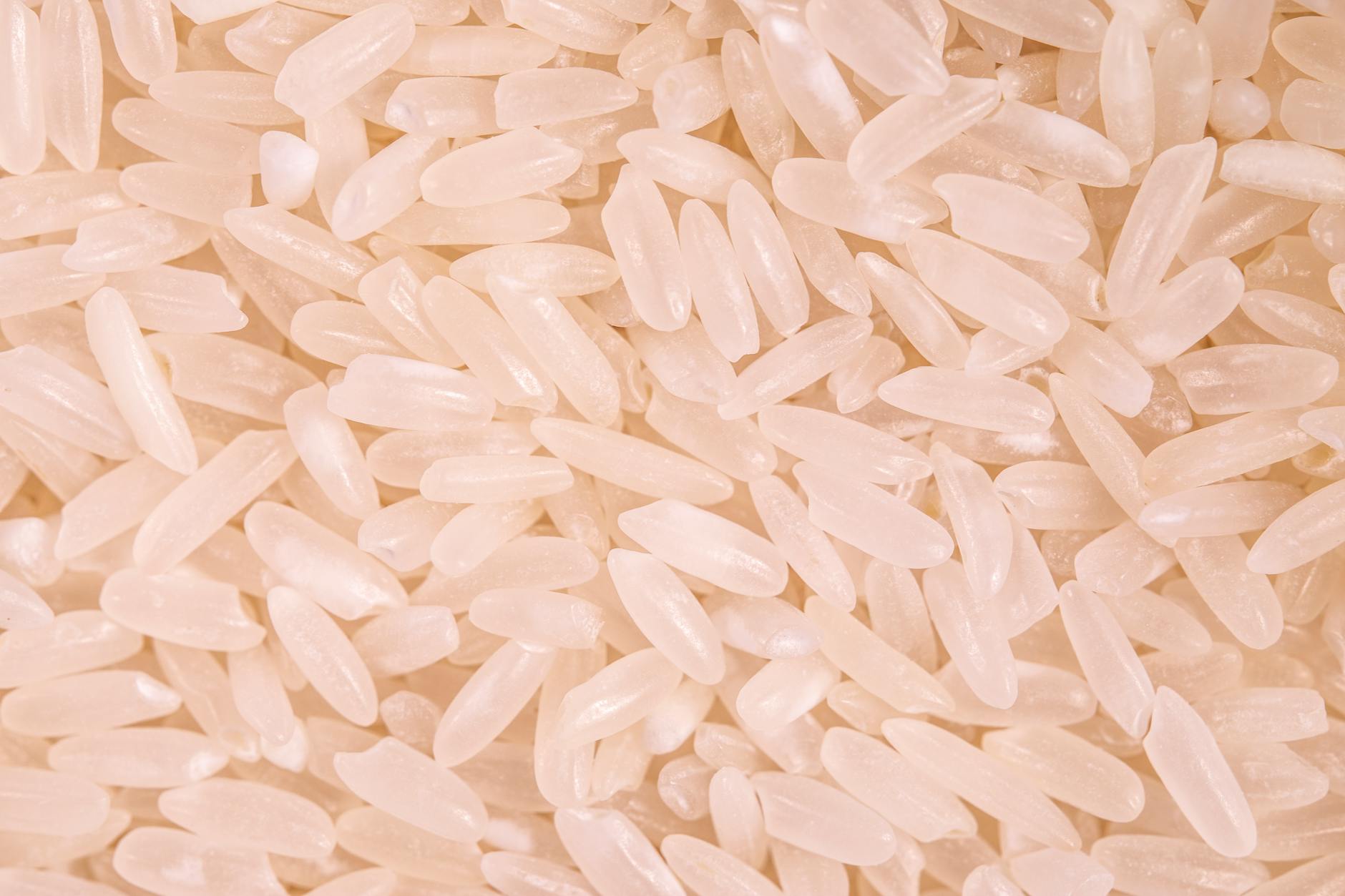 How Can Common Foods Make Your Blood Thinner Dangerously Ineffective?