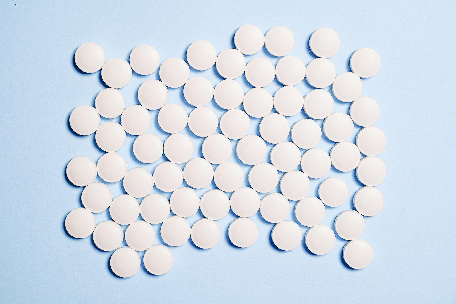 How Did the Warfarin-Antibiotic Interaction Kill People Before Doctors Caught On?
