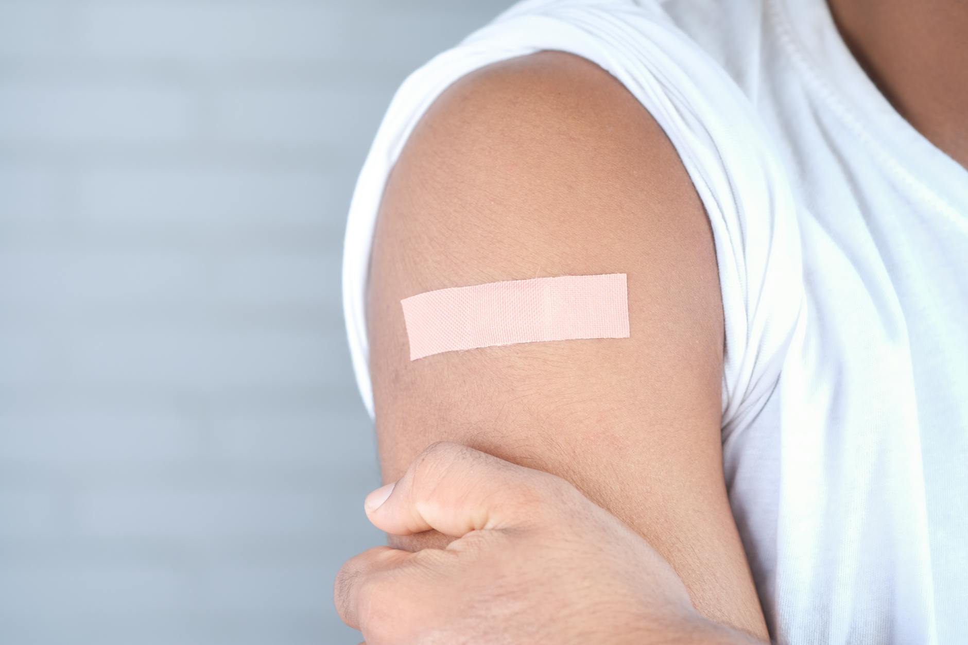 How Does a Topical JAK Inhibitor for Eczema Work Differently Than Steroids?