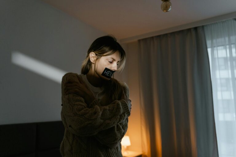 How does circadian lighting help dementia patients in care facilities - Featured image