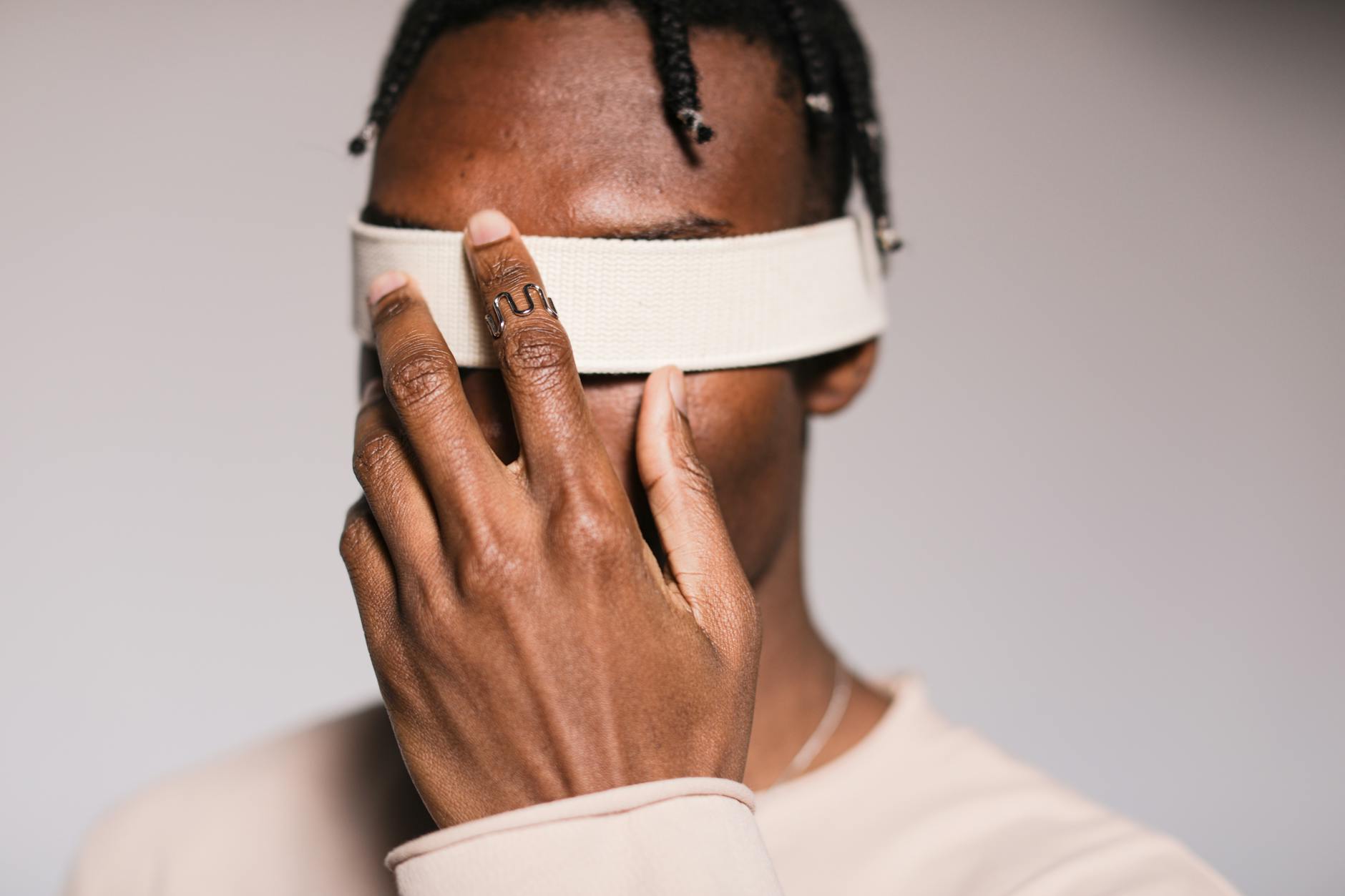 How Does Sleep Deprivation Cause Symptoms That Mimic Dementia?