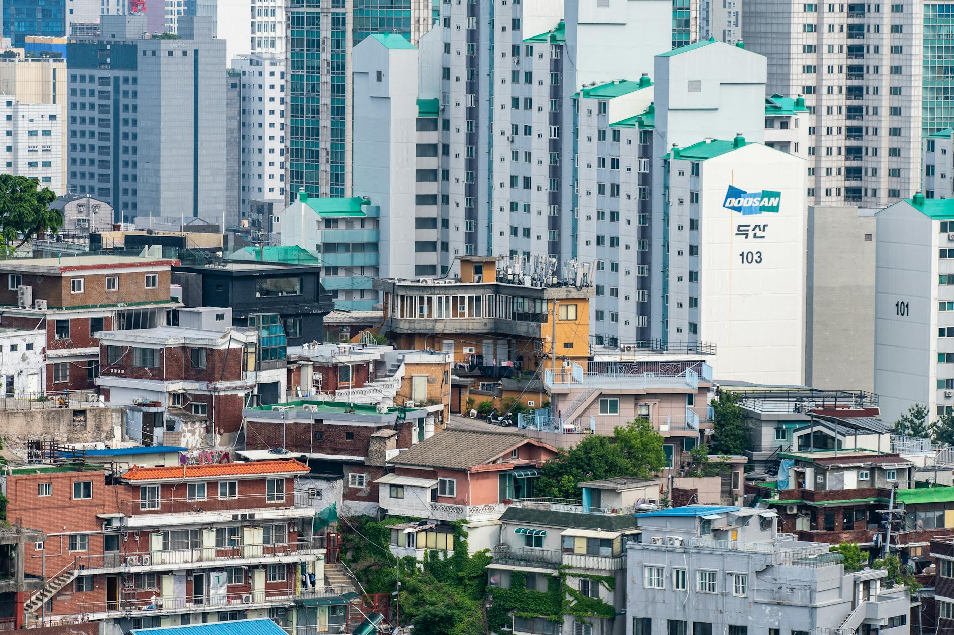 How Is South Korea Responding to the Iran Oil Crisis with Emergency Measures?