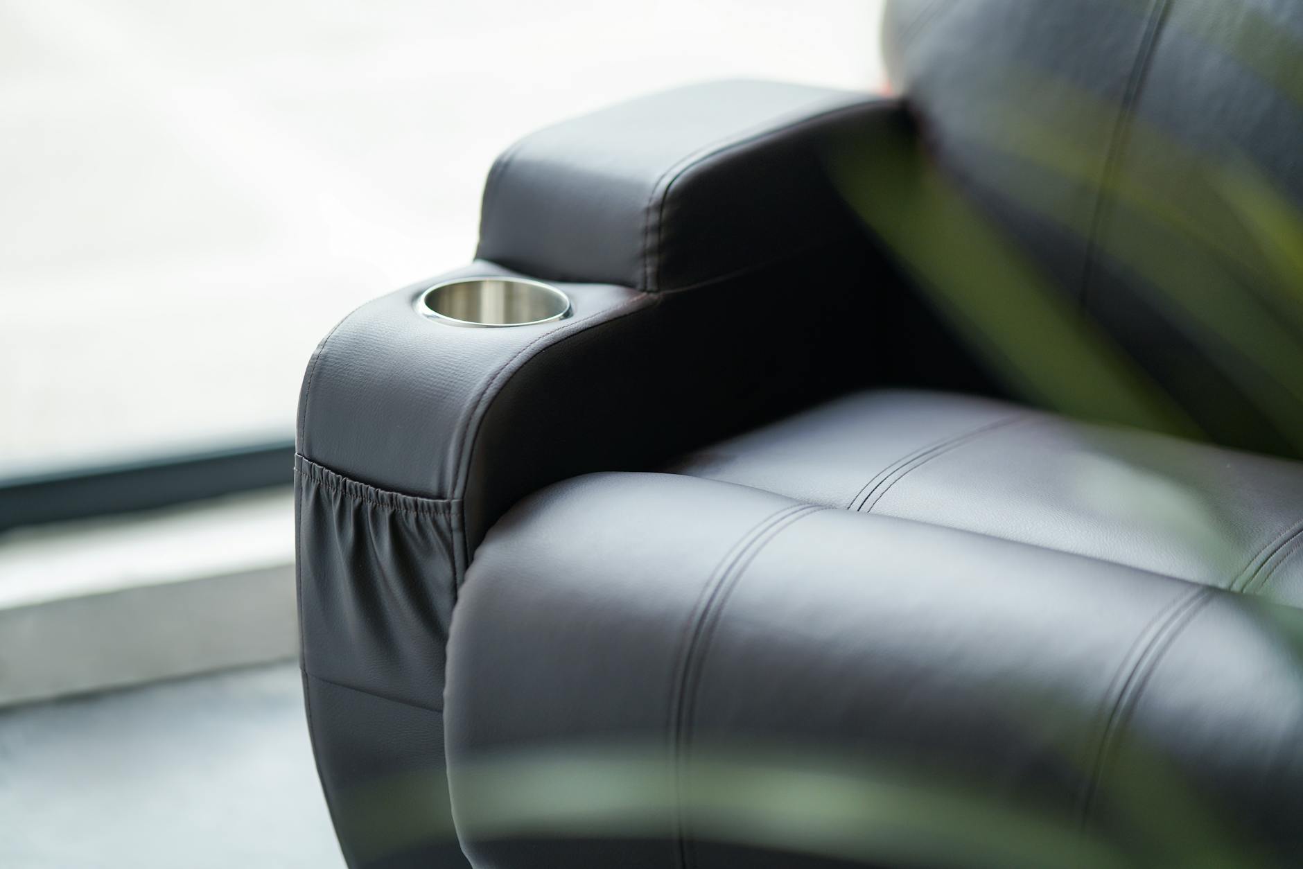 How Seating Design Affects Behavioral Changes in Dementia