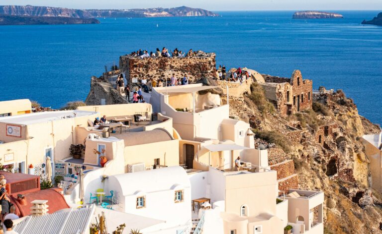 New Study Says This Popular Supplement May Interact With 200 Drugs - Featured image