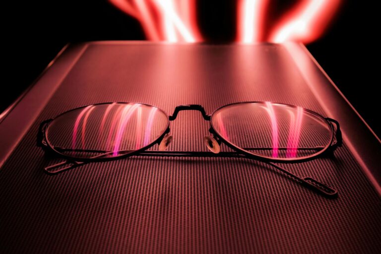 Red Light Therapy Explained What It Means For Skin Healing - Featured image