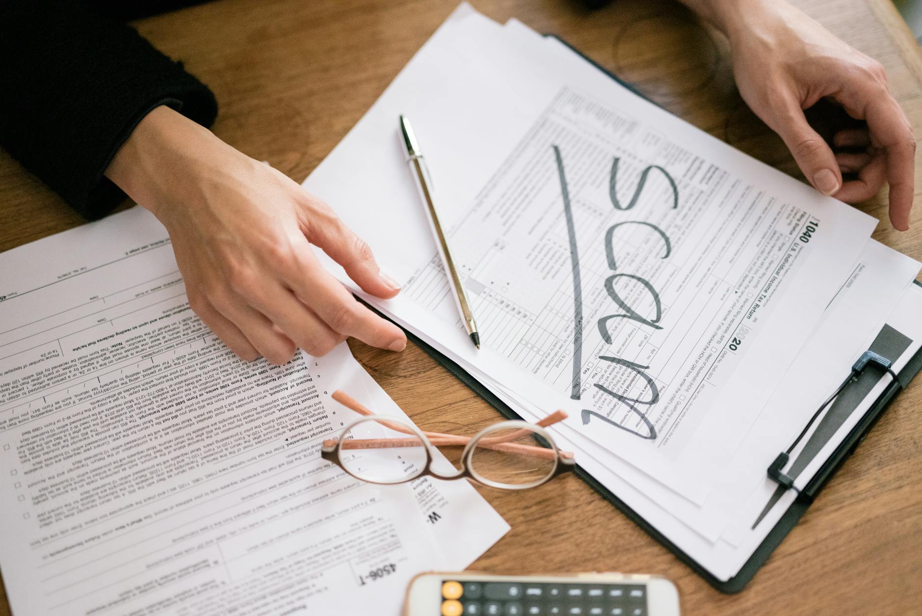 Scams and Pitfalls to Watch For in Drug Lawsuit Claims