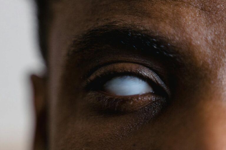 The Eye Drop That's Blinding People — FDA Investigation Underway - Featured image