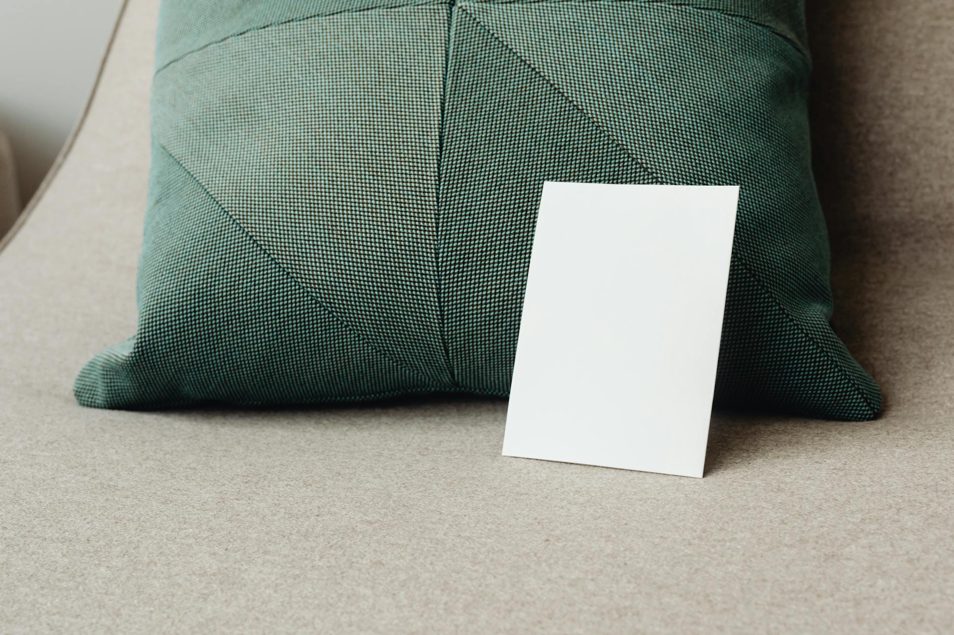 Understanding Cushion Types for Dementia Patients at Home