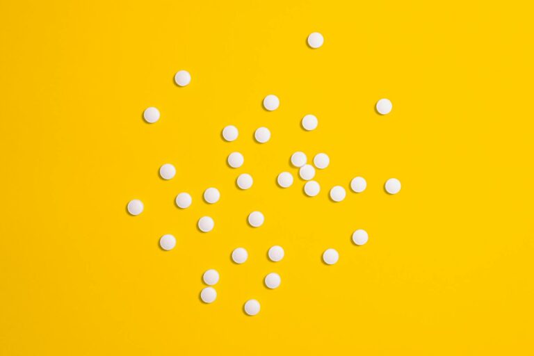 What are the non pharmacological approaches to dementia related anxiety - Featured image