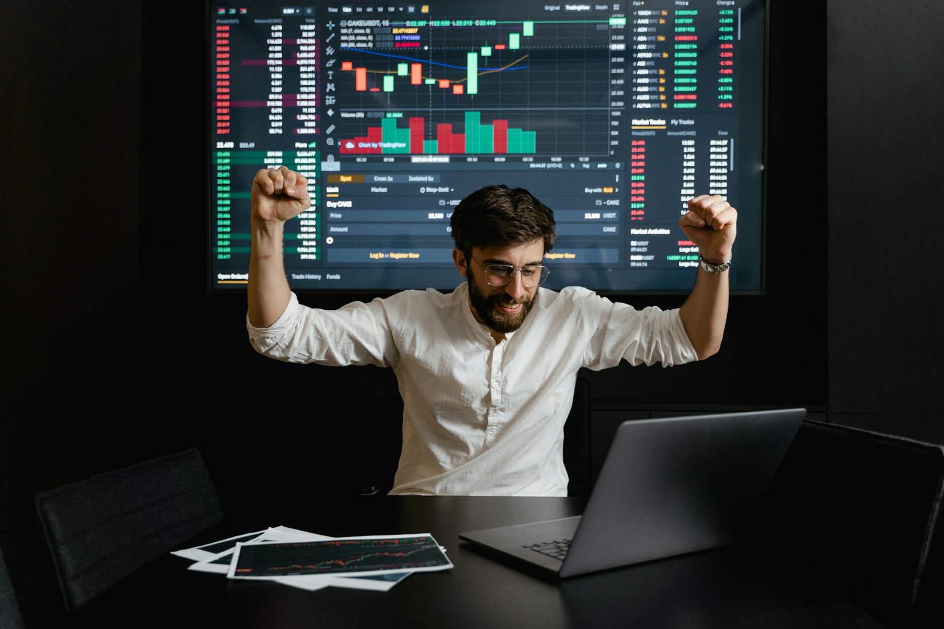 What Financial Experts Are Warning About in 2026
