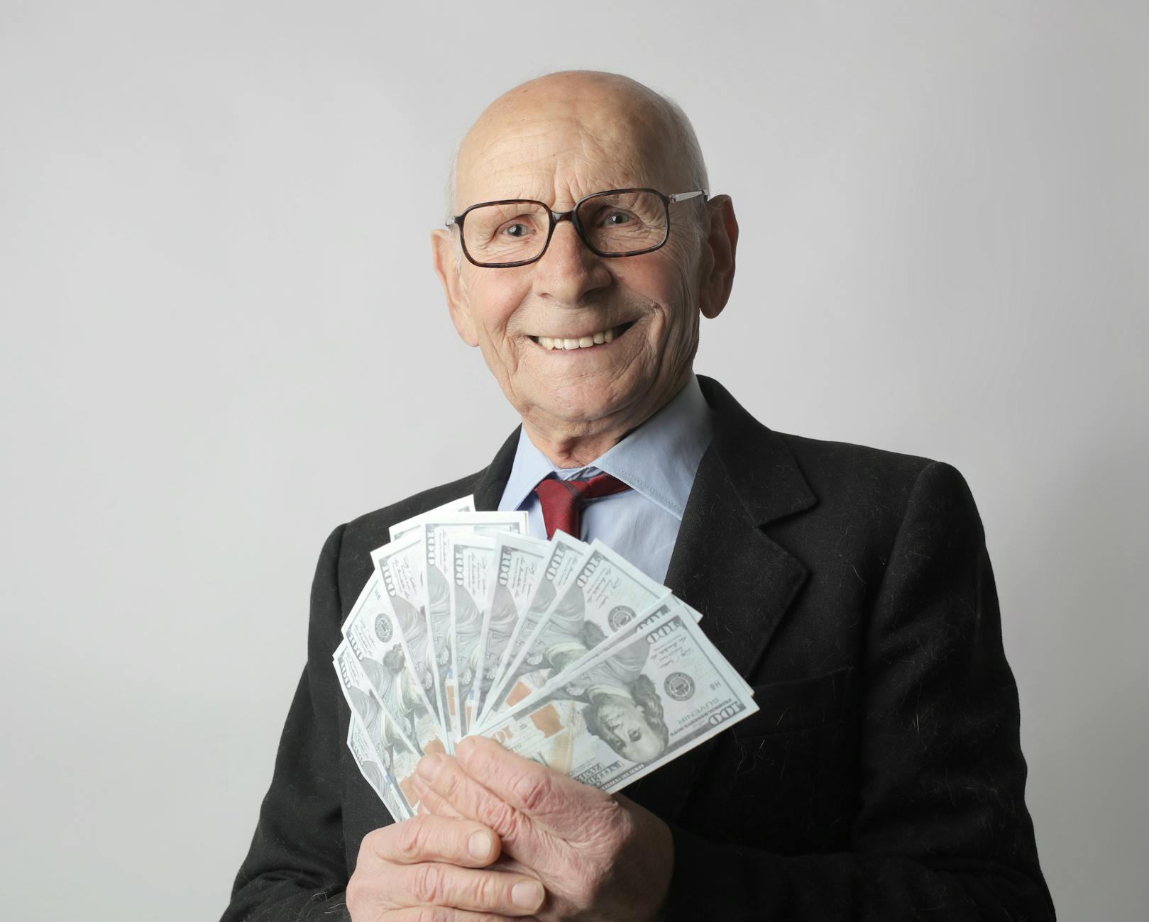 What Financial Planning Resources Exist, and What Are Their Limitations?