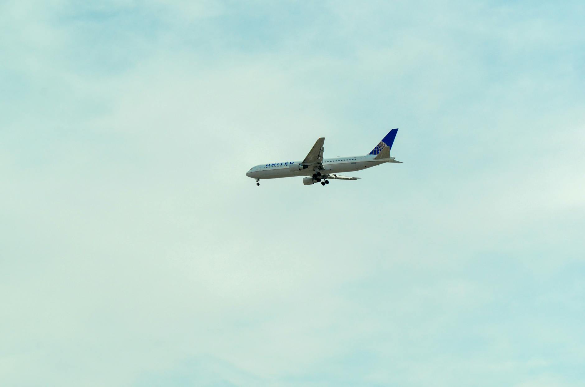 What Happened During the LaGuardia Airport Runway Collision?