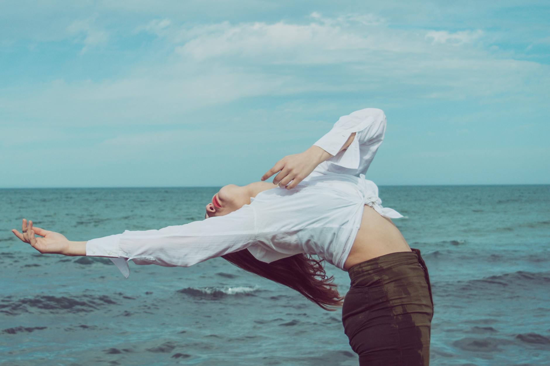 What Happens to Your Range of Motion and Flexibility When Stress Tightens Your Spine?