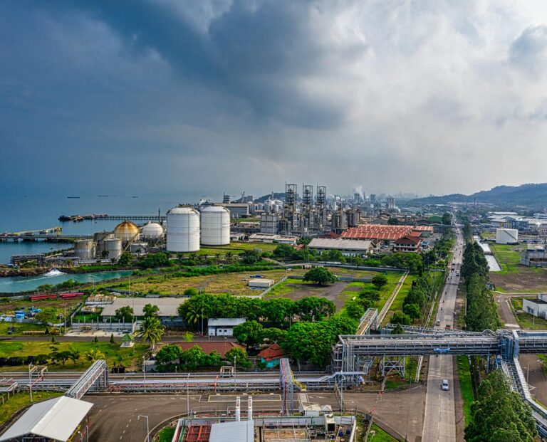 What Is the Alternative Route for Oil If the Strait of Hormuz Stays Closed - Featured image