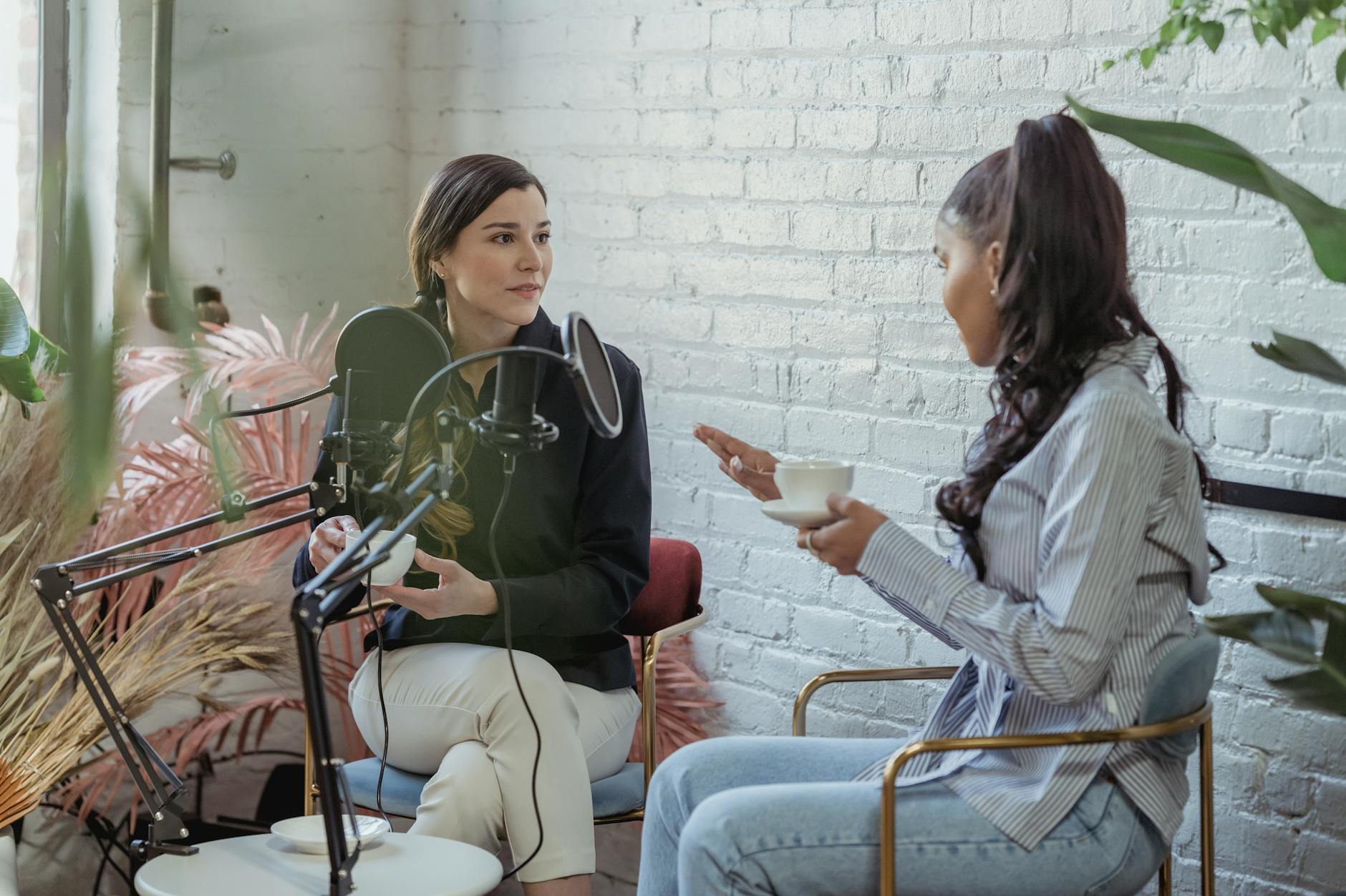 What to Actually Listen For in Everyday Conversation