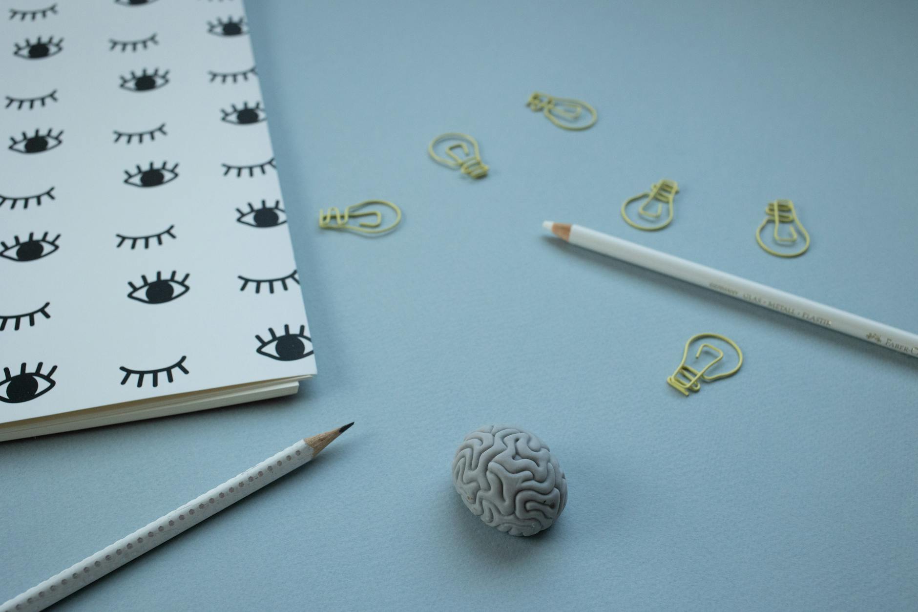 Which Specific Brain Cells Protect Against Alzheimer's Disease?