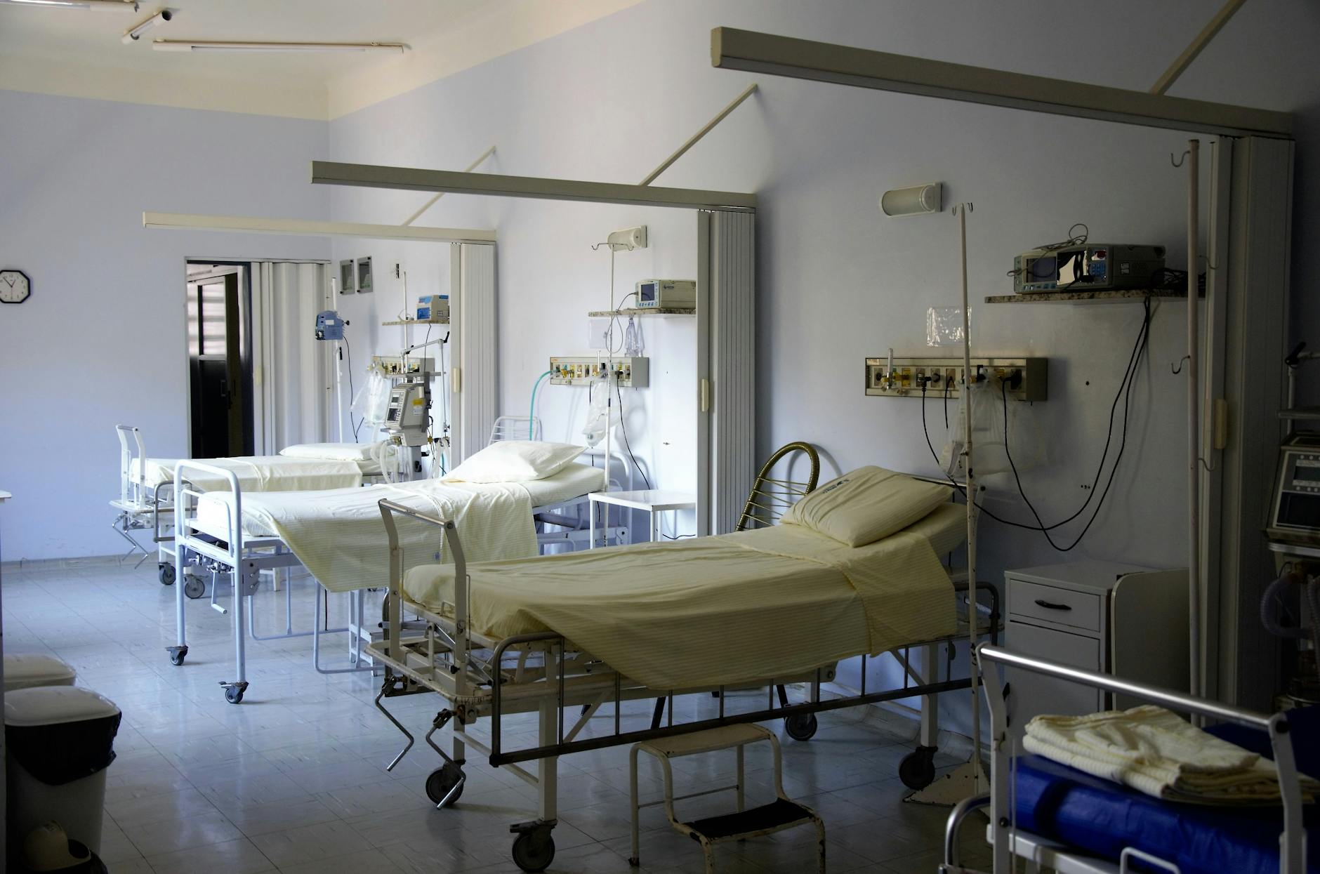 Why Dementia Patients Face Heightened Risk During Power Disruptions