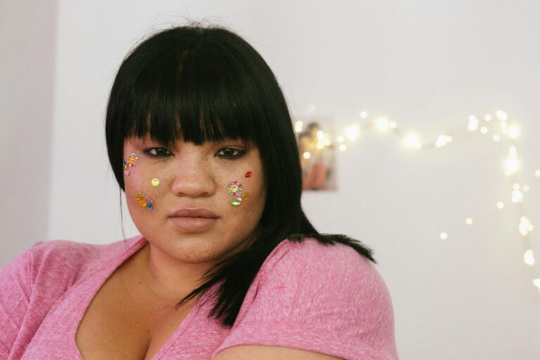 Why Is Miley Cyrus Saying She Dodged the Hollywood Dark Side That Destroyed Other Child Stars? - Featured image