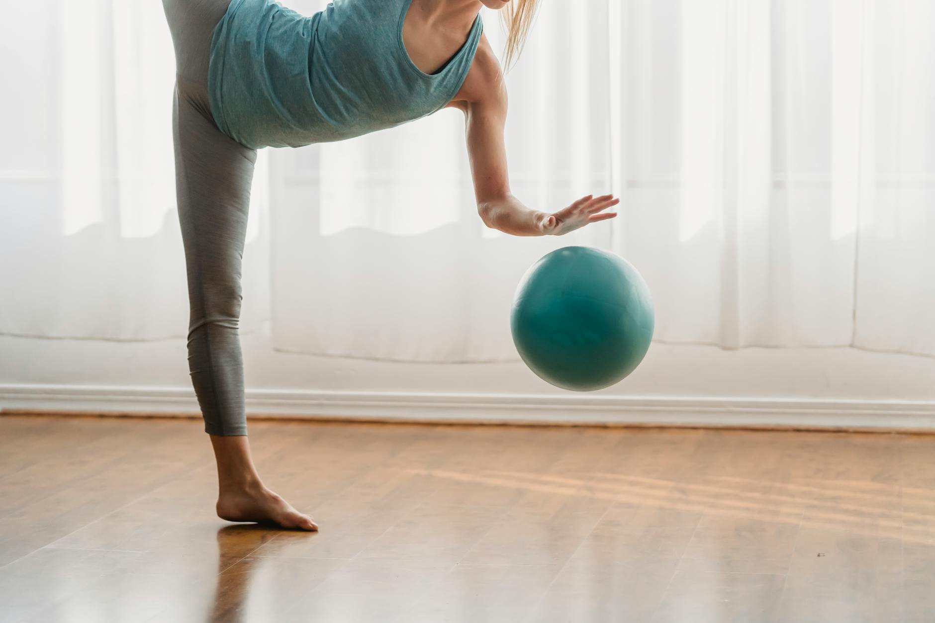 Why Pelvic Stability and Core Strength Matter for Spine Health