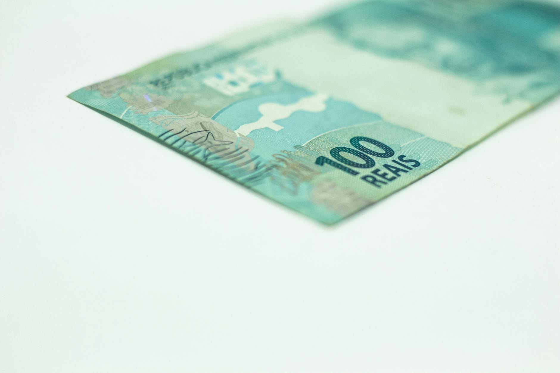 Why the 50% Discontinuation Rate Reflects a Complex Picture of Patient Commitment