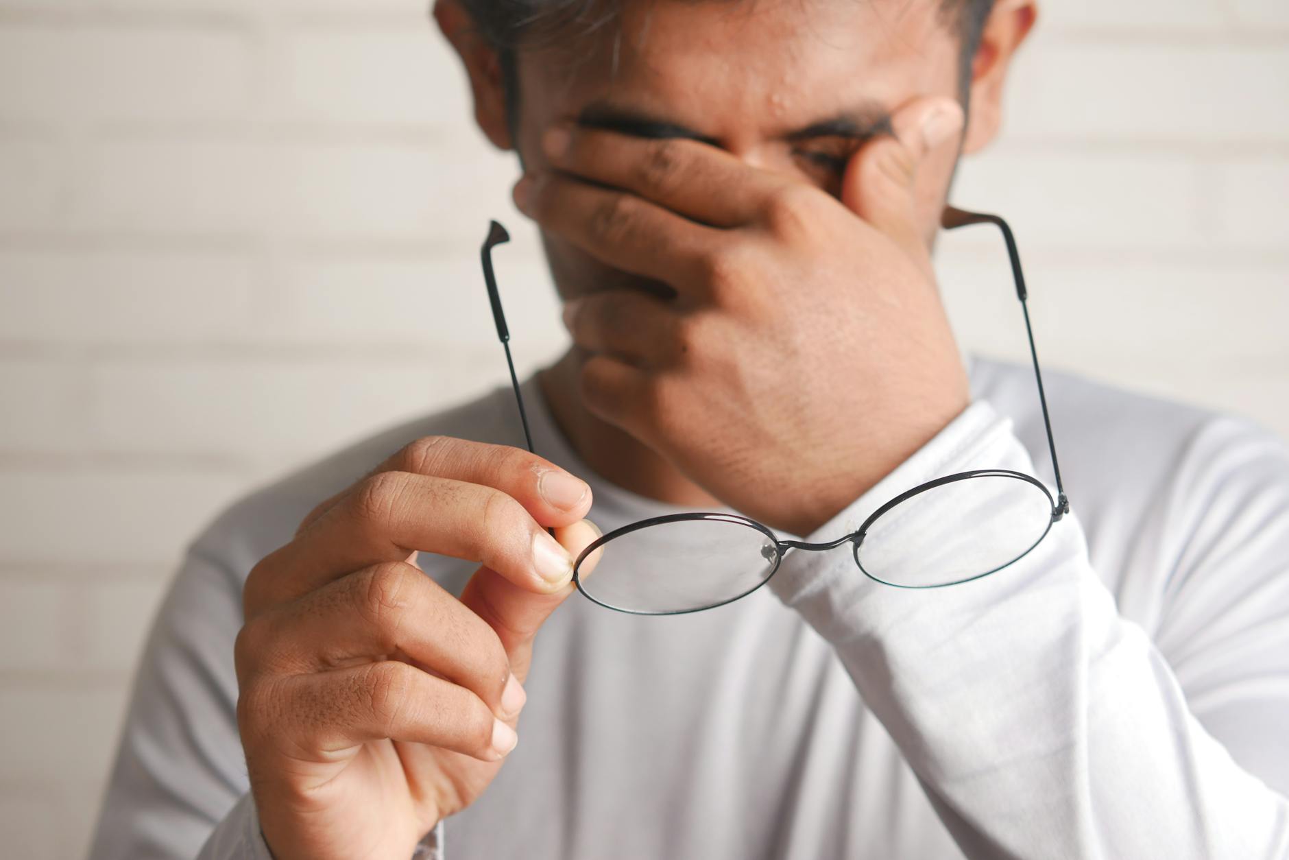 Can Vision Problems Really Predict Dementia Risk?