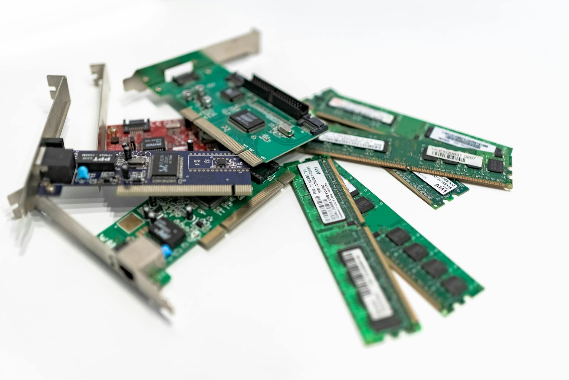 COGNITIVE AND MEMORY IMPROVEMENTS BEYOND BRAIN SHRINKAGE