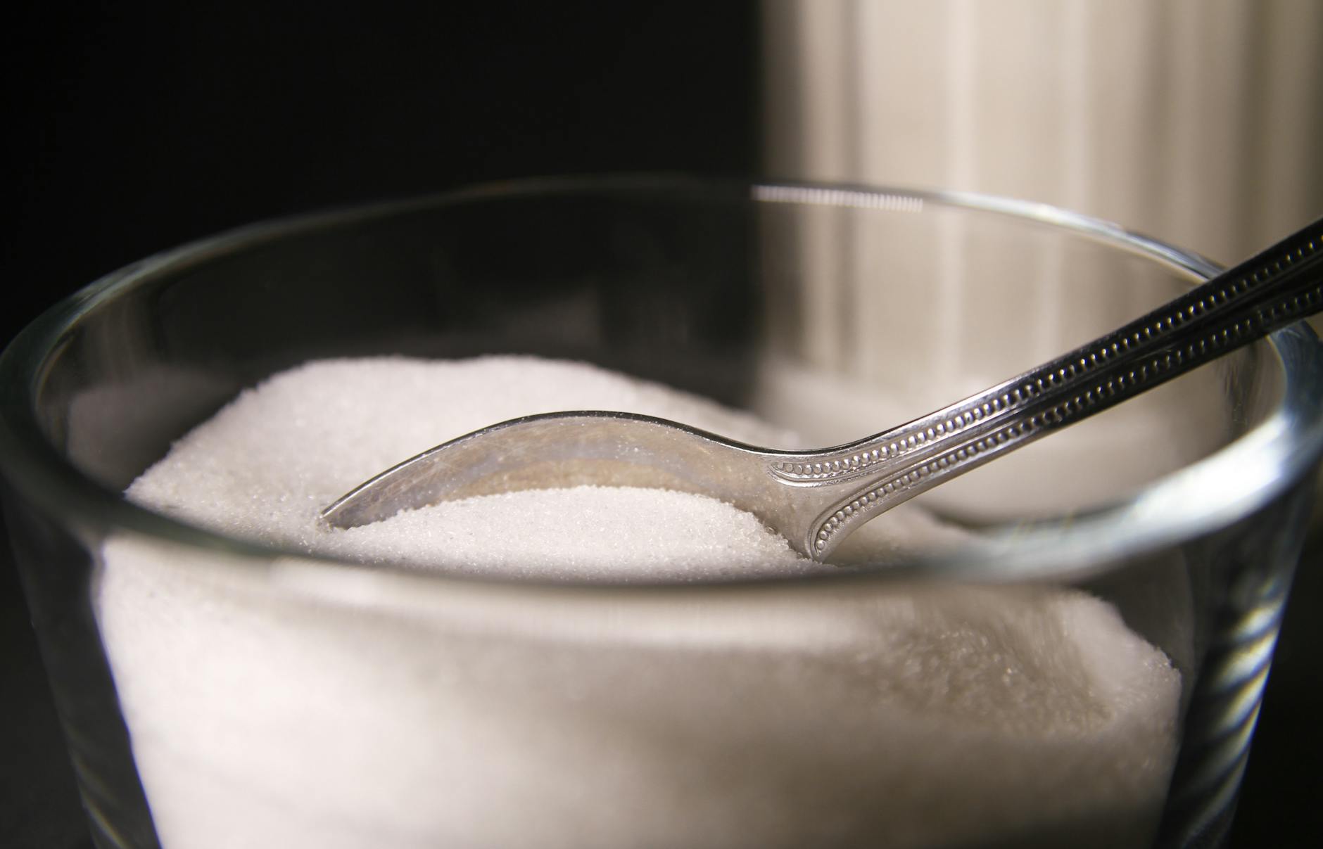 Do Artificial Sweeteners Really Protect Your Brain?
