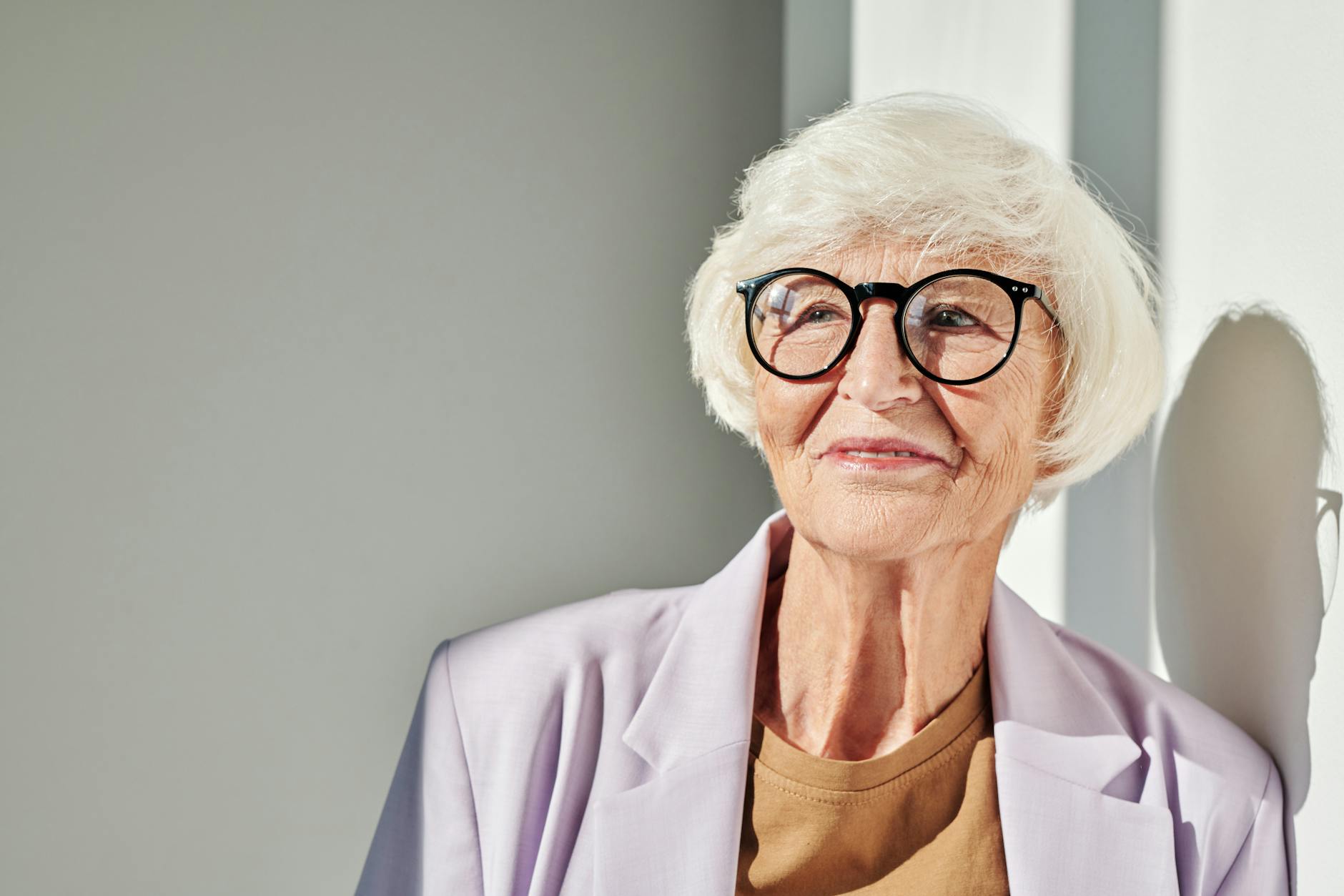 HOW ANTHOCYANINS PROTECT THE AGING BRAIN