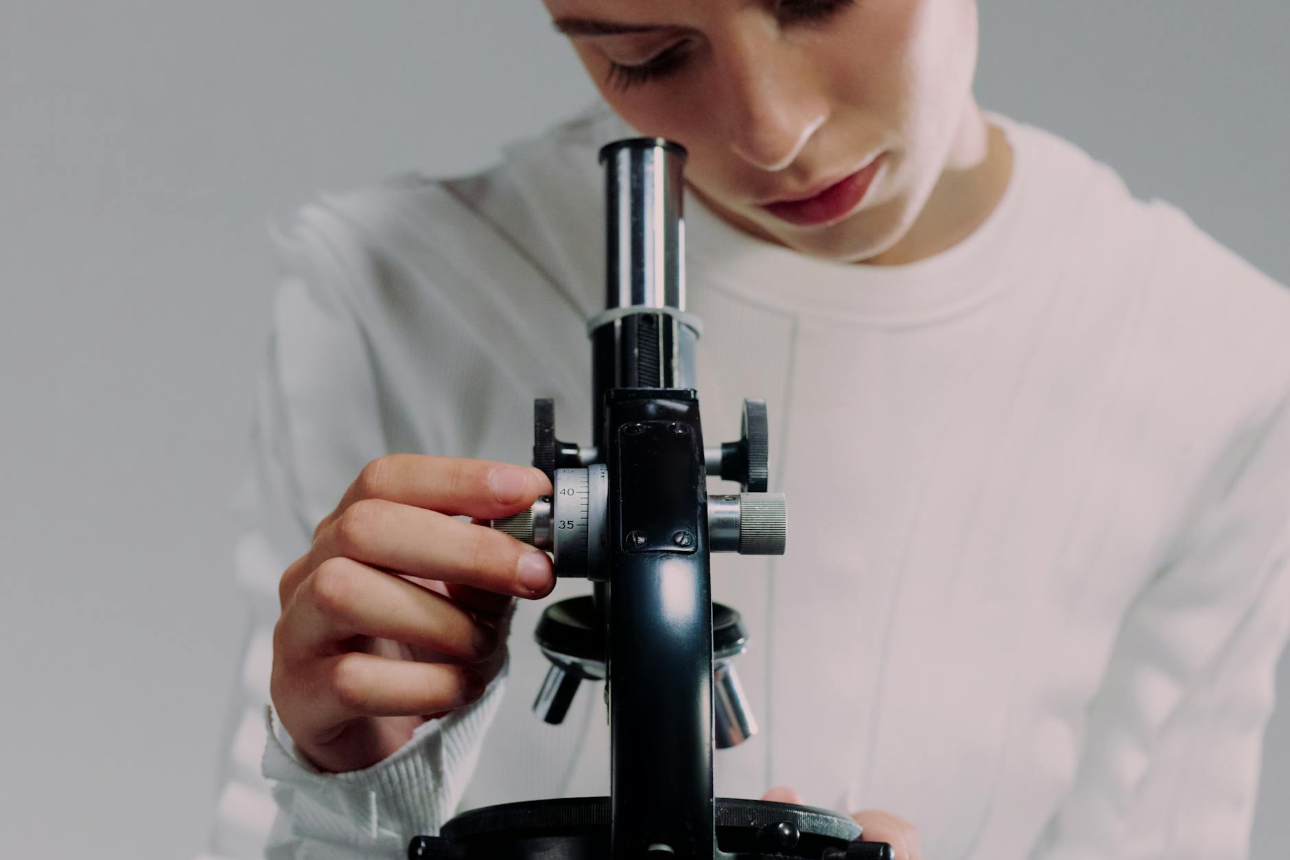 How Are Scientists Improving Alzheimer's Detection Methods?