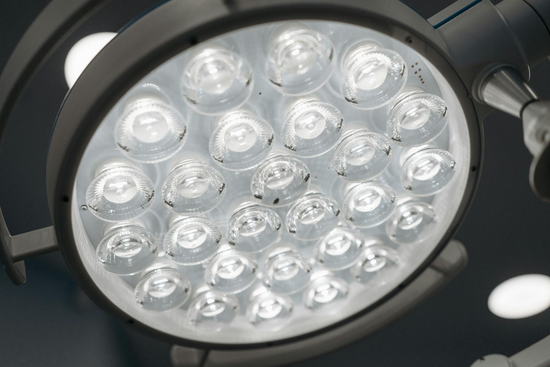 How Can Advanced Neuroimaging Transform Dementia Detection?