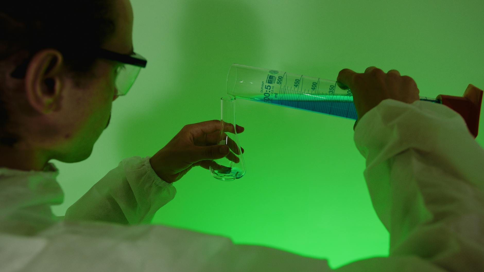 How Do Scientists Measure Behavioral Change and Its Health Effects?