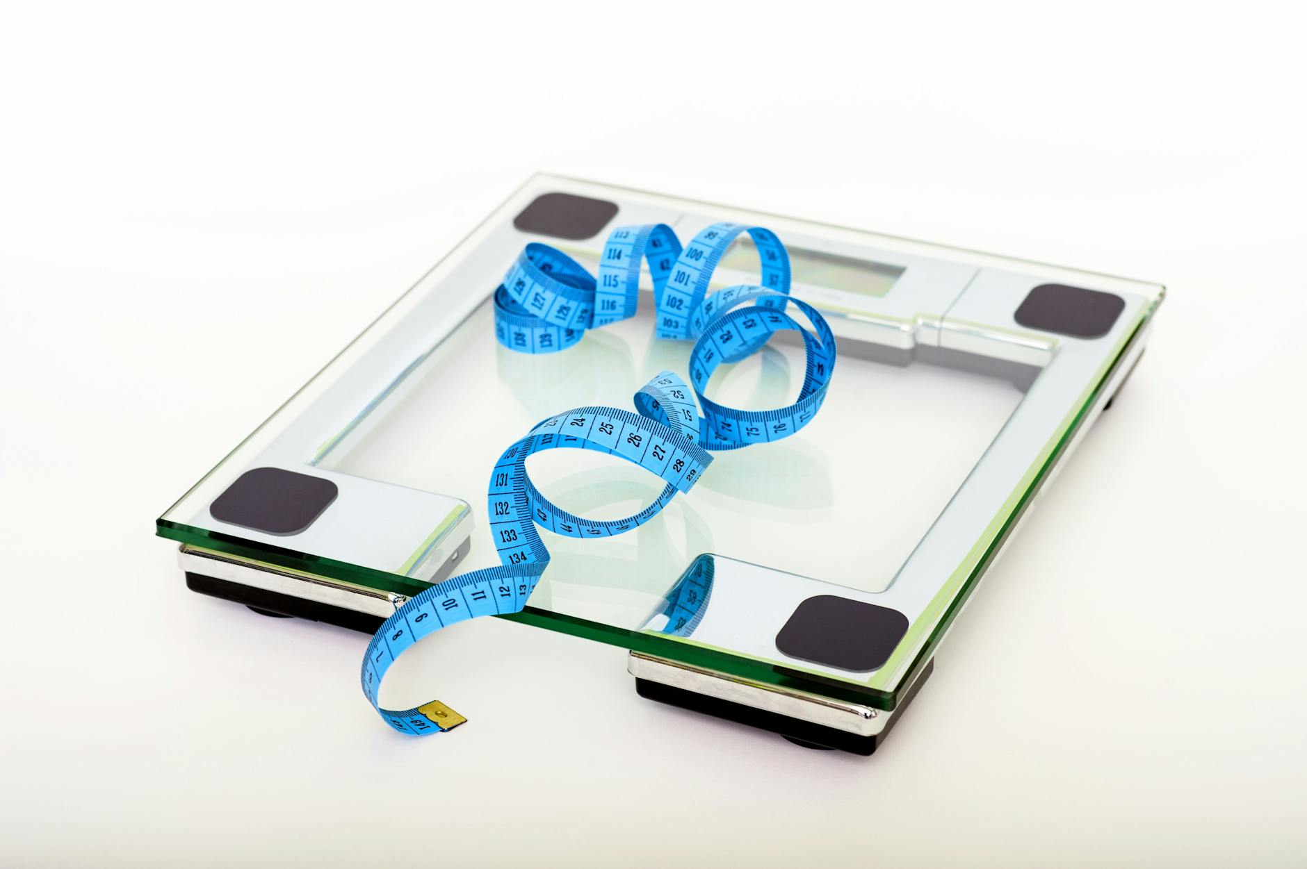 How Does Excess Weight Damage Brain Health and Dementia Risk?