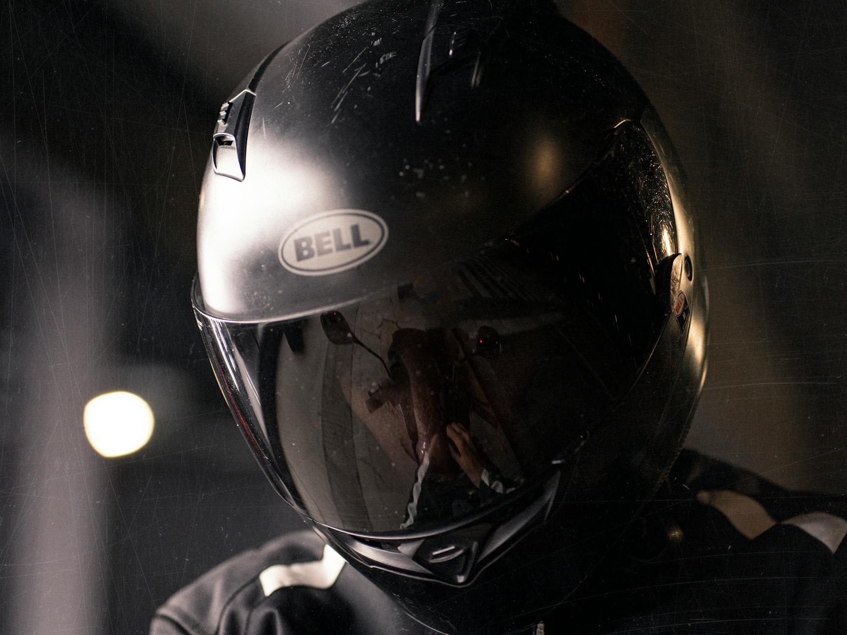 HOW DOES HELMET USE REDUCE DEMENTIA RISK THROUGH INJURY PREVENTION?
