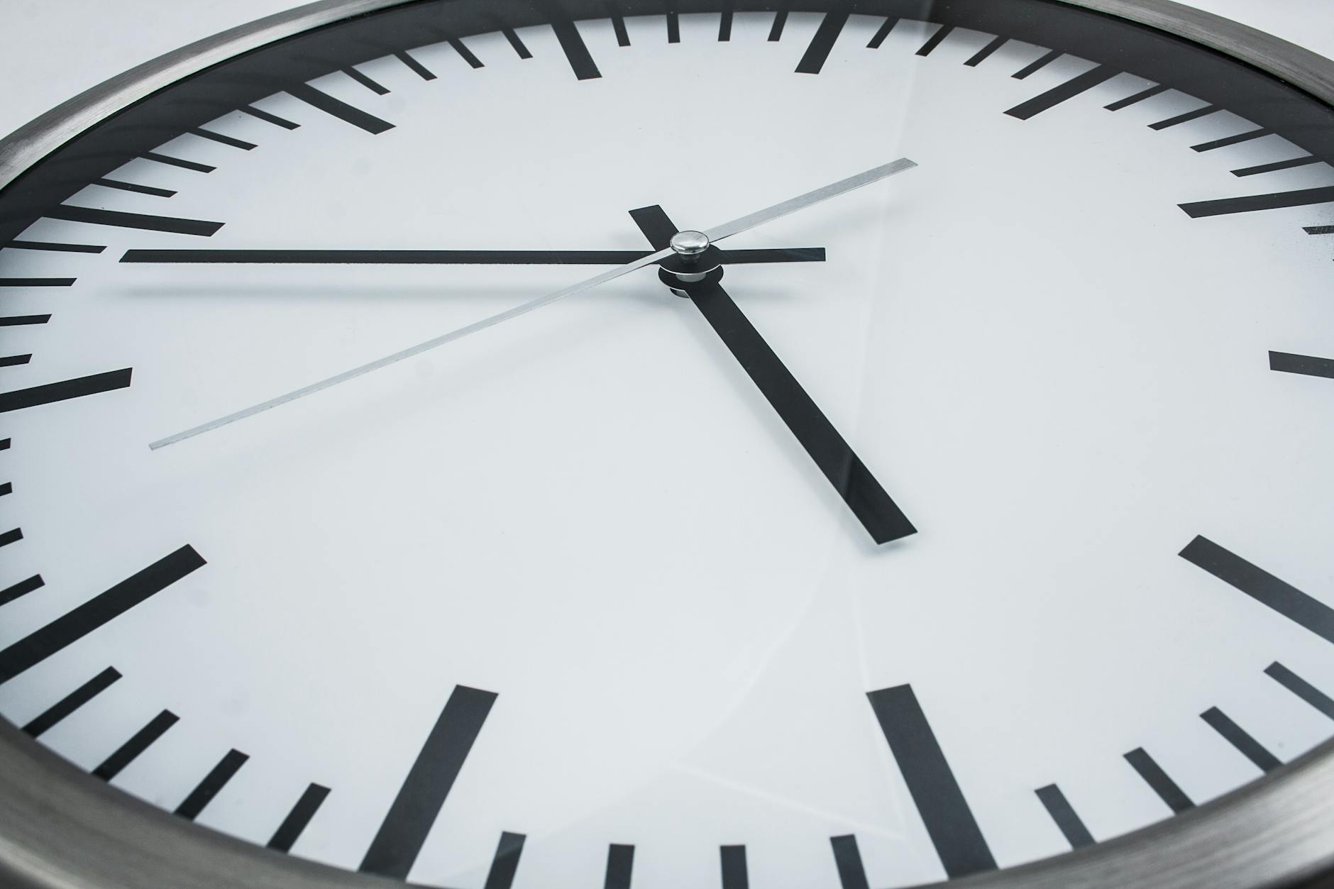 How Does Intermittent Fasting Enhance Cognitive Reserve and Brain Resilience?